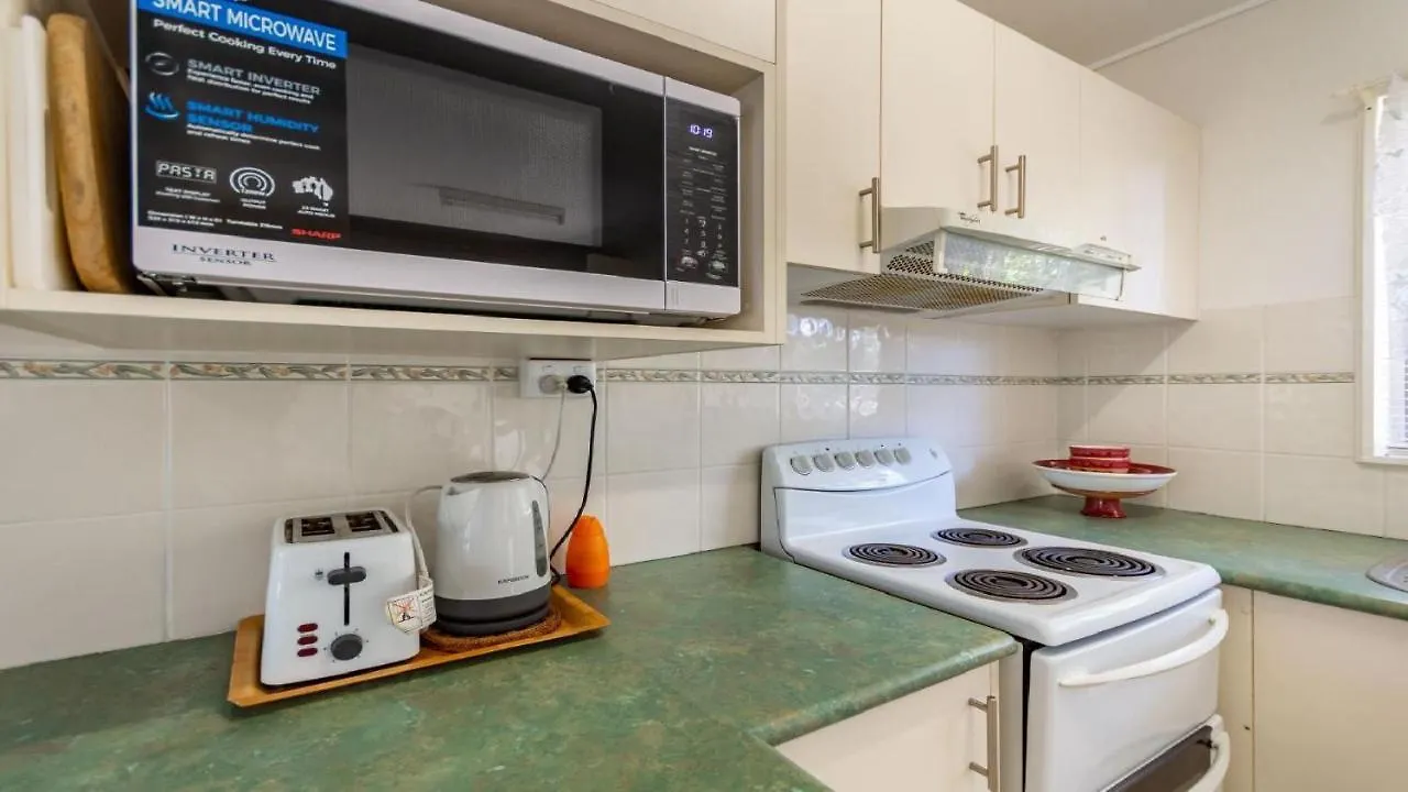 Villa Comfy Ground Floor Unit Opposite Waterfront! Welsby Pde, Bongaree